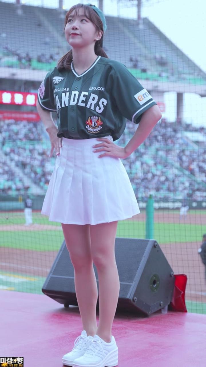 230429 치어리더 이주희 직캠1 비디오 썸네일 이미지