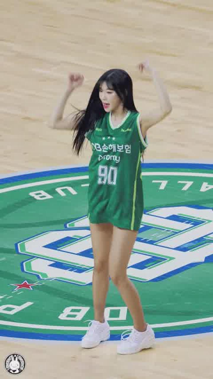 240121 치어리더 김도희 직캠 (1) 비디오 썸네일 이미지