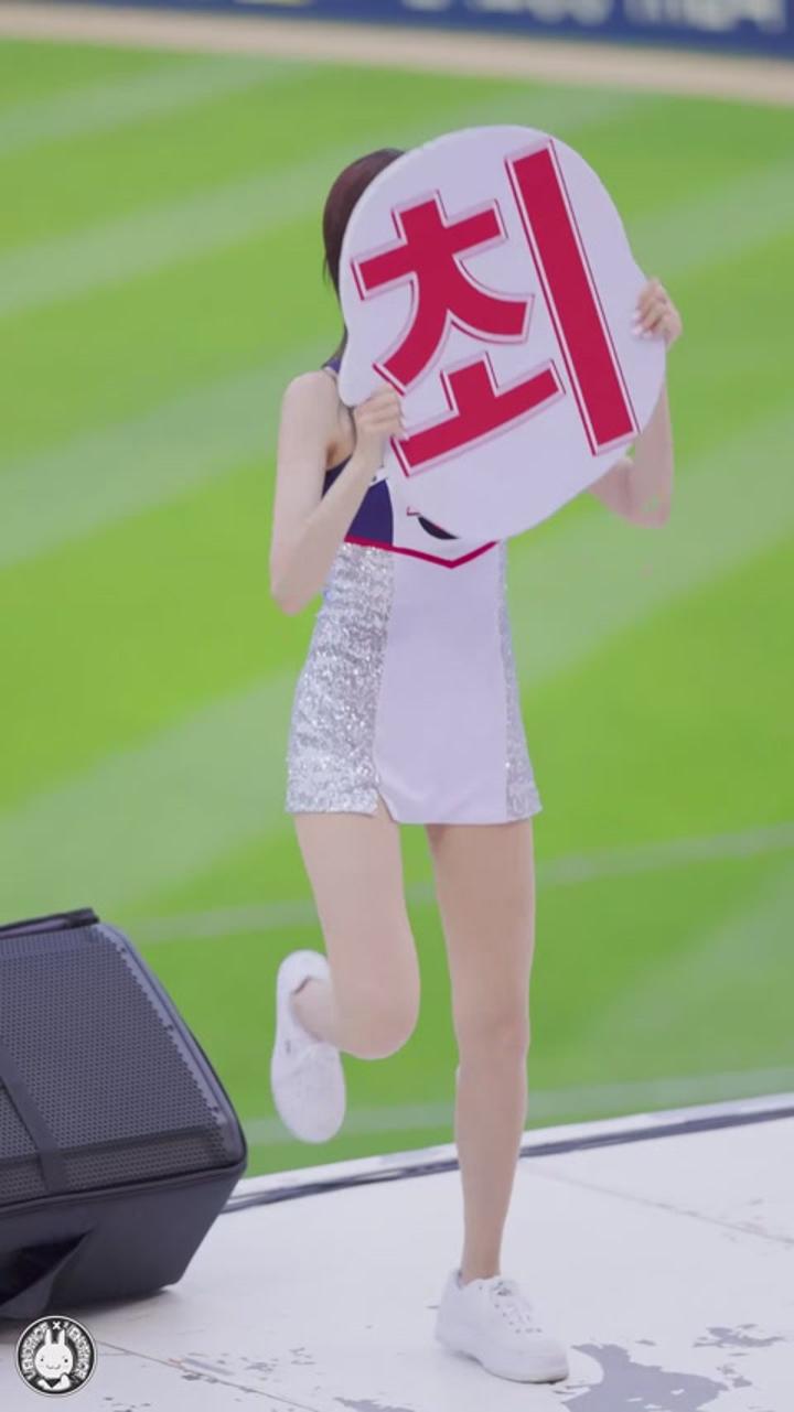 210625 치어리더 김다정 직캠 (1) 비디오 썸네일 이미지