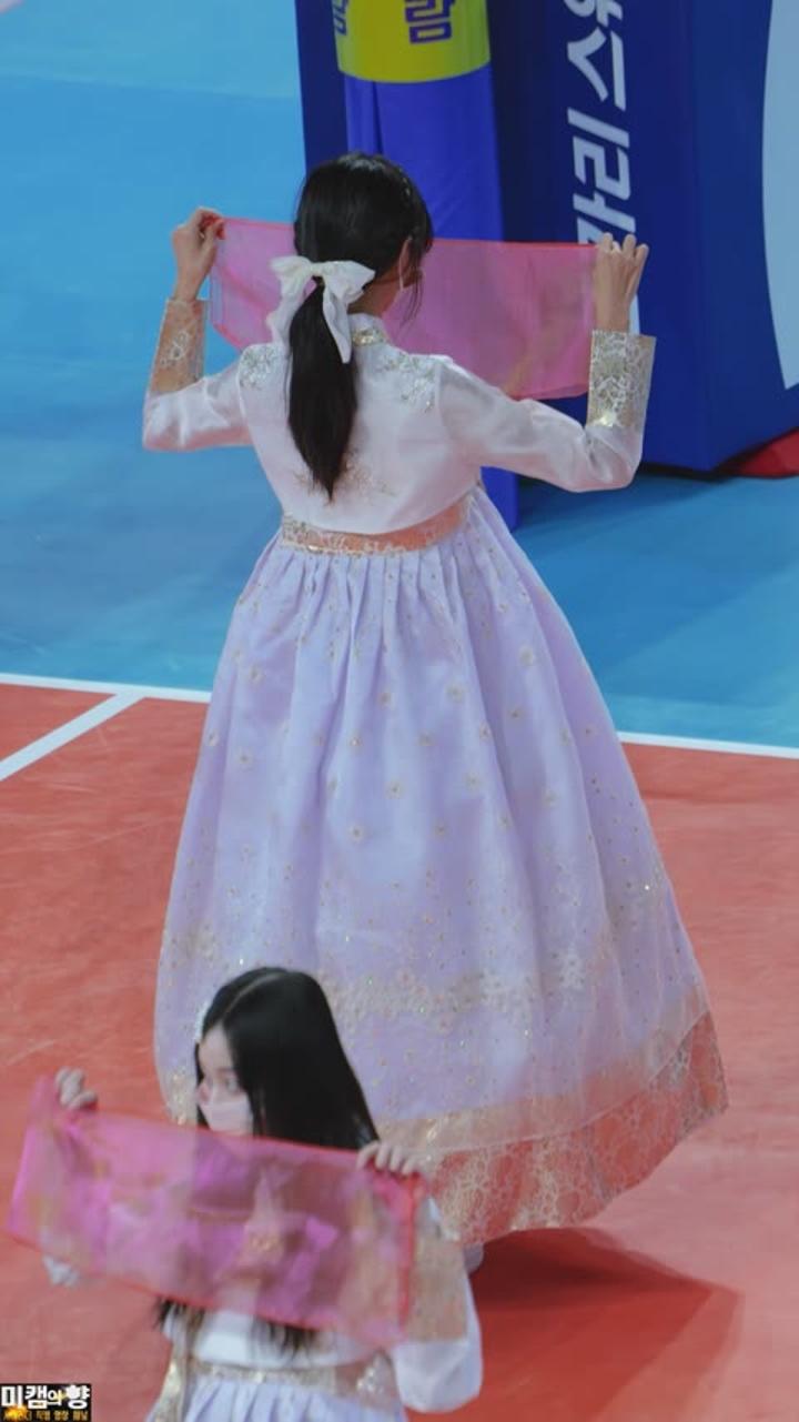 230125 치어리더 이정윤 직캠 비디오 썸네일 이미지