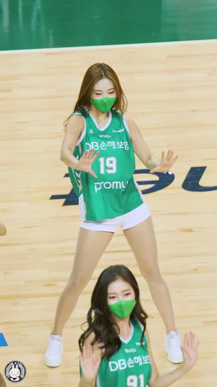 201213 치어리더 유세리 직캠 비디오 썸네일 이미지