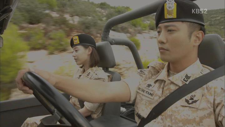 [태양의후예 10회]-1080P [초고화질] [송중기.송혜교.진구.김지원] 태양의후예10회 태양의후예E10 비디오 썸네일 이미지
