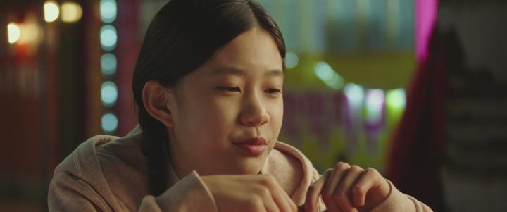 【FHD】극한직업 - 낮에는 치킨. 밤에는 잠복 Extreme.Job.2019.REPACK.1080p.BluRay.DDP.5.1.x264-MOMOHD 비디오 썸네일 이미지