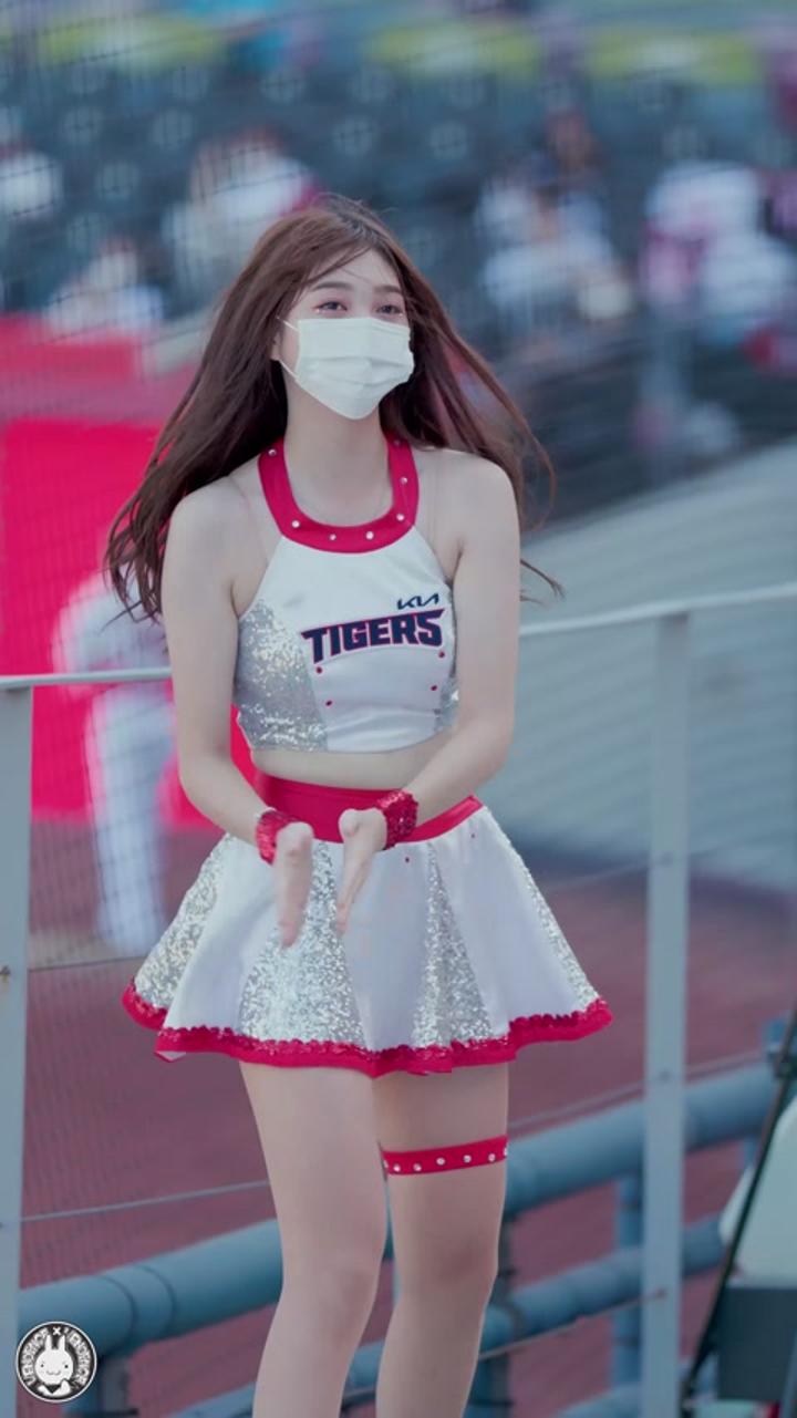 210915 치어리더 유수아 직캠 (1) 비디오 썸네일 이미지