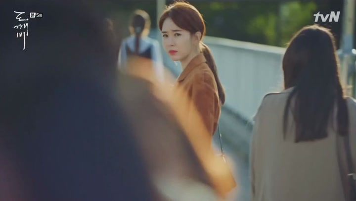 도깨비.E05.161216.1080p-NEXT 비디오 썸네일 이미지