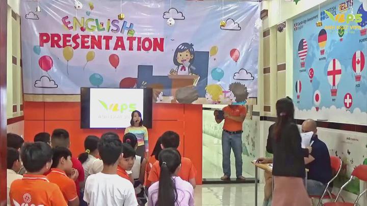 Public Speaking - Movers 2 - Minh Nghi 비디오 썸네일 이미지