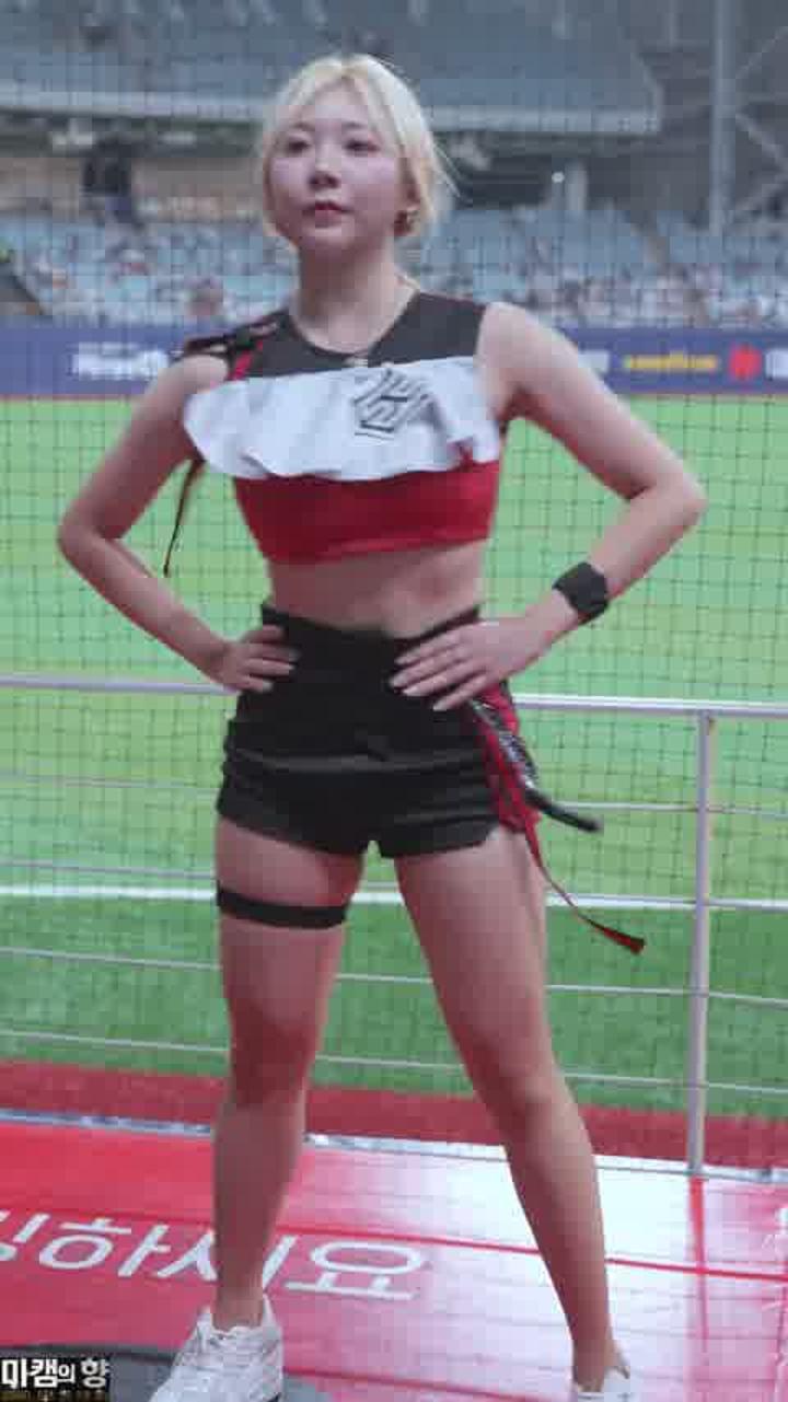240817 치어리더 조예린 직캠 (6) 비디오 썸네일 이미지