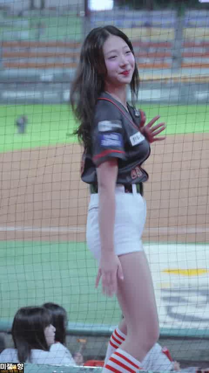 231006 치어리더 우수한 직캠 (2) 비디오 썸네일 이미지