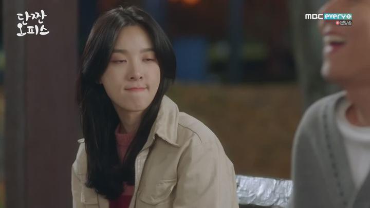 단짠 오피스.E07.181109.720p-NEXT 비디오 썸네일 이미지