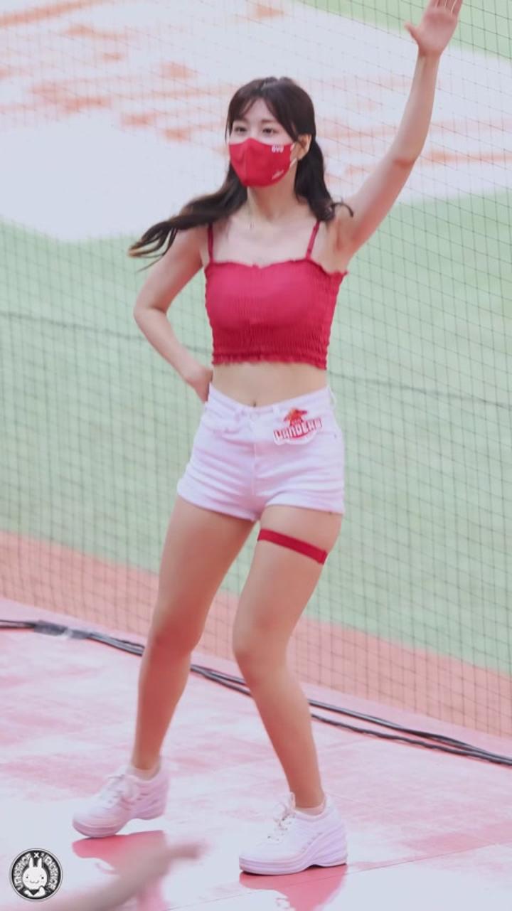 210705 치어리더 김도아 직캠 비디오 썸네일 이미지
