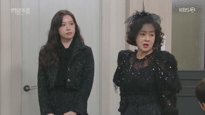 여왕의 집.E16.250519.720p.H264-F1RST 비디오 썸네일 이미지