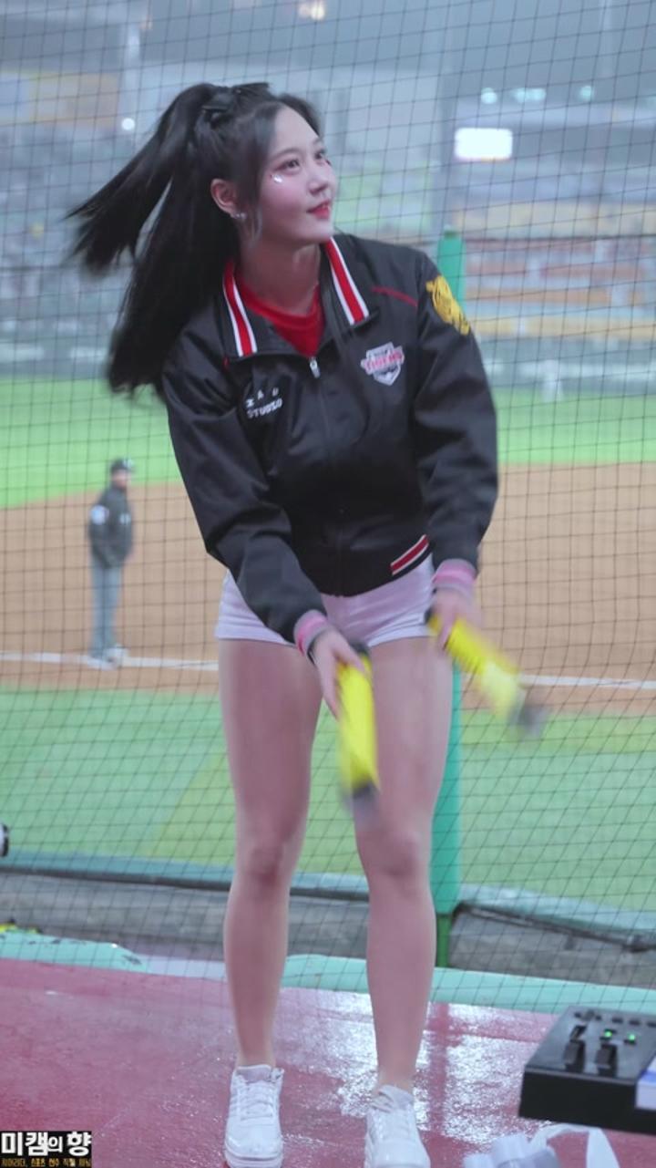 240416 치어리더 유세리 직캠 (2) 비디오 썸네일 이미지