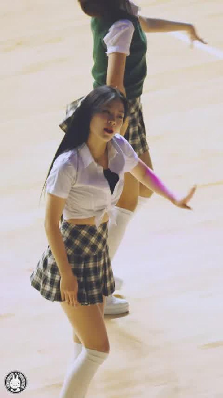 231229 치어리더 박세인 직캠 비디오 썸네일 이미지