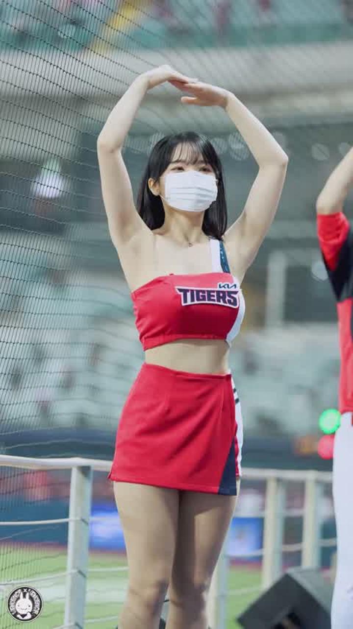210627 치어리더 이다혜 직캠 비디오 썸네일 이미지
