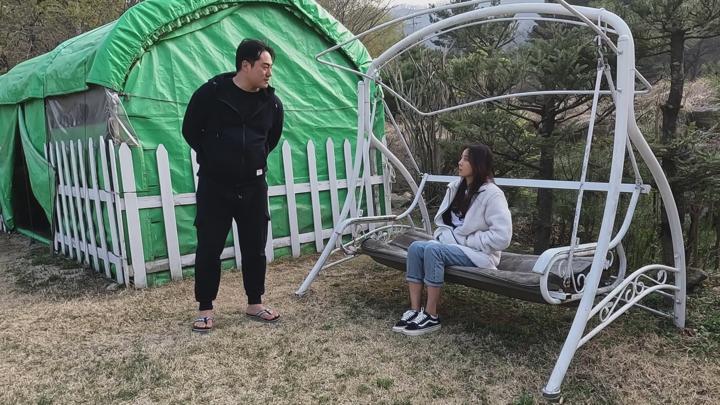 [낭만여행] 하이퍼리얼리즘 코미디_wing 비디오 썸네일 이미지