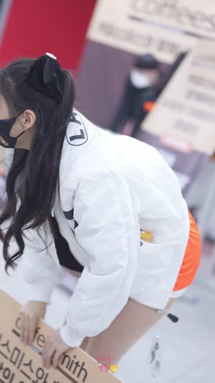 230105 치어리더 조예린 직캠 (1) 비디오 썸네일 이미지