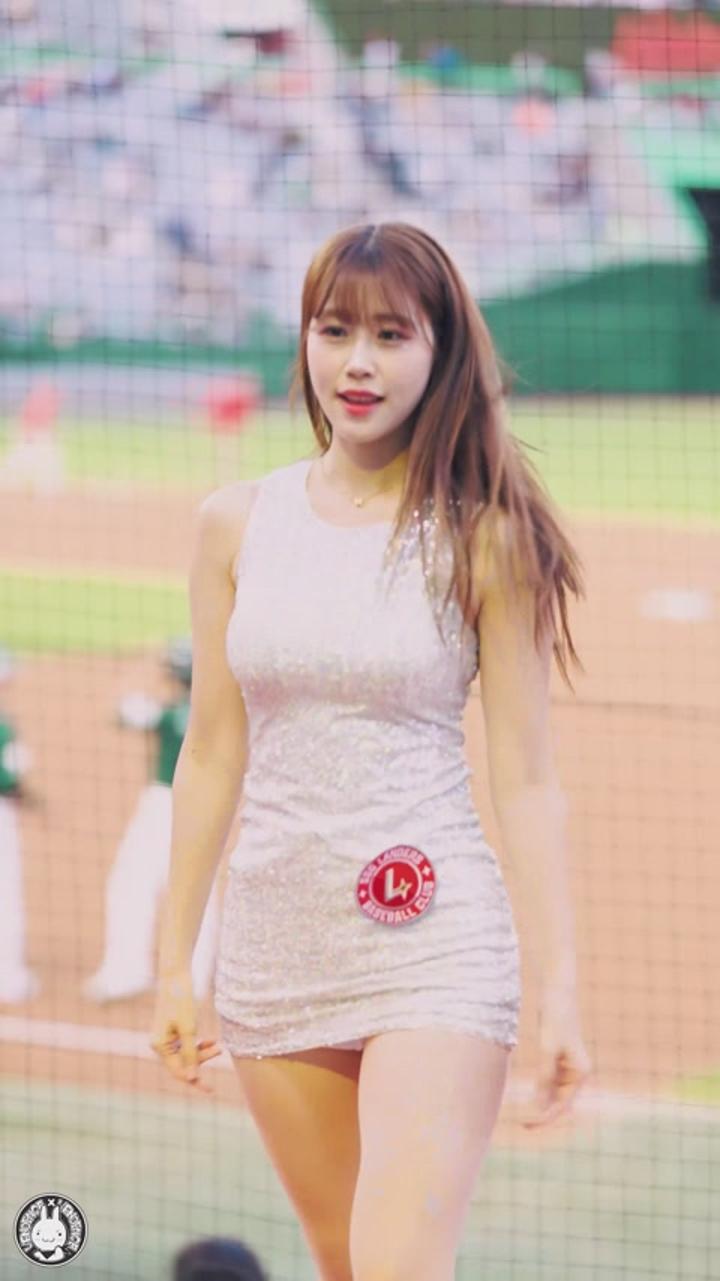 240427 치어리더 김도아 직캠 (9) 비디오 썸네일 이미지