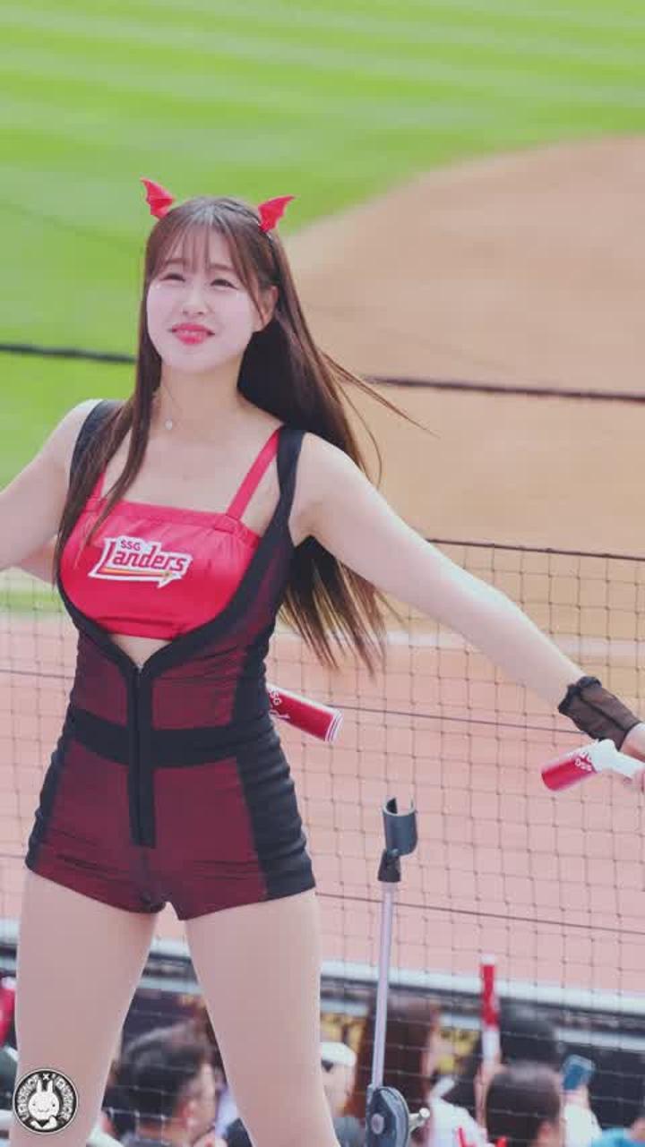240922 치어리더 김도아 직캠 (6) 비디오 썸네일 이미지