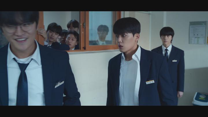 5월 이정하X김도완 학원액션 [ ONE  하이스쿨 히어로즈 ] E01-E04 1080P 비디오 썸네일 이미지