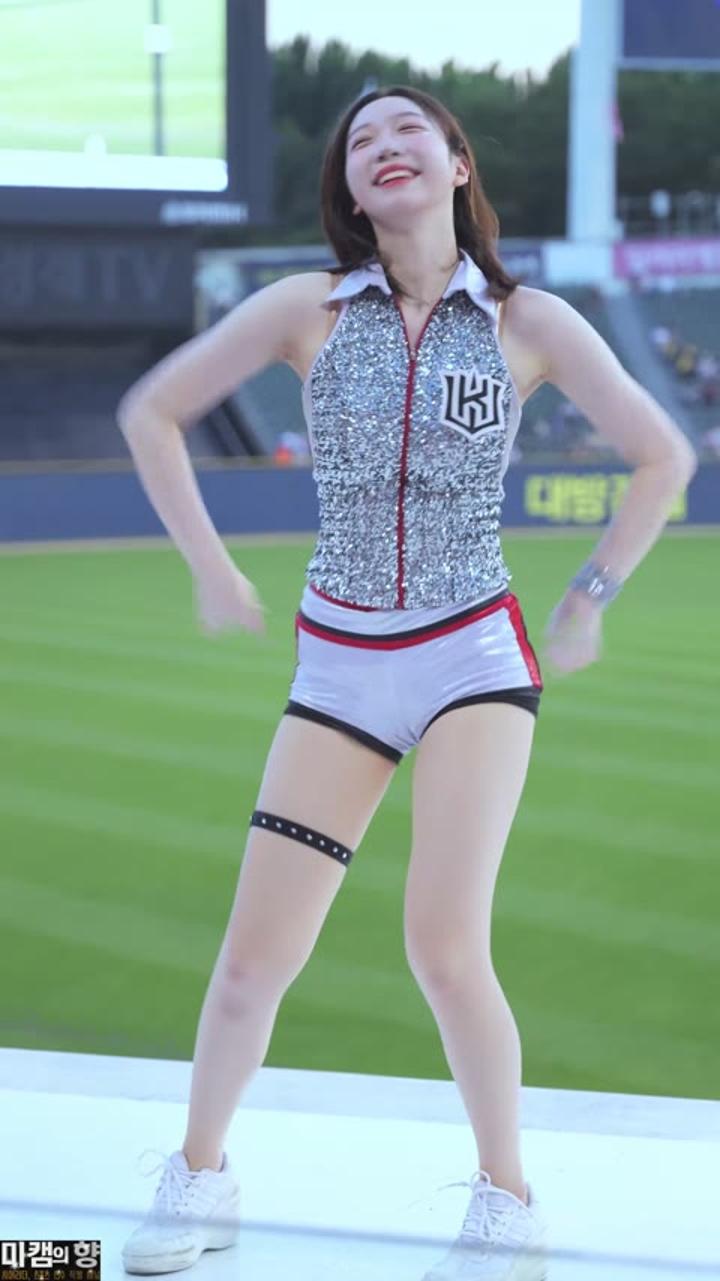 240828 치어리더 장유진 직캠 (5) 비디오 썸네일 이미지