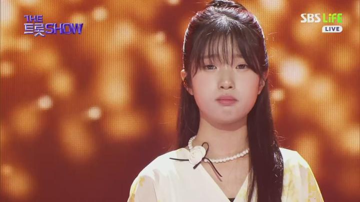 더트롯쇼.E144.250630.720p.H264-F1RST 비디오 썸네일 이미지