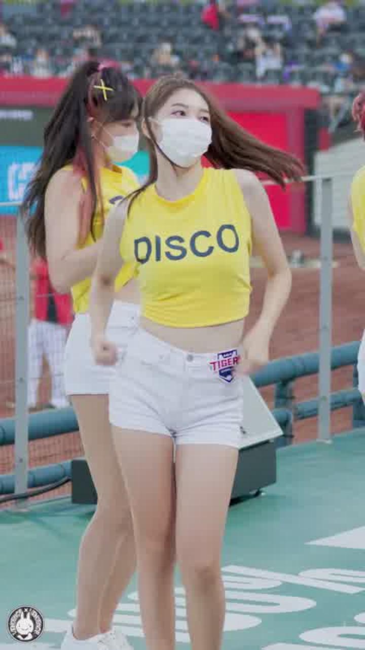 210912 치어리더 유수아 직캠 (3) 비디오 썸네일 이미지