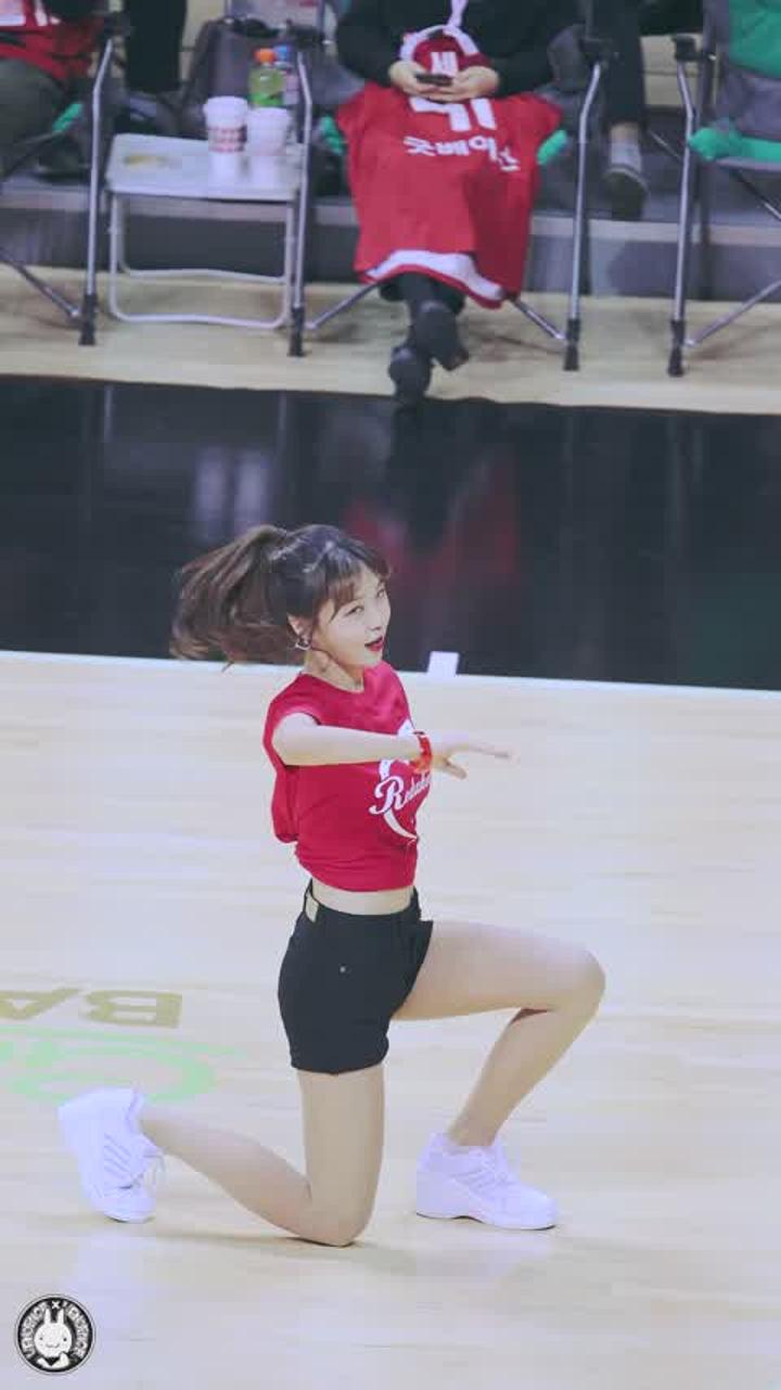 181122 치어리더 이주희 직캠 (2) 비디오 썸네일 이미지