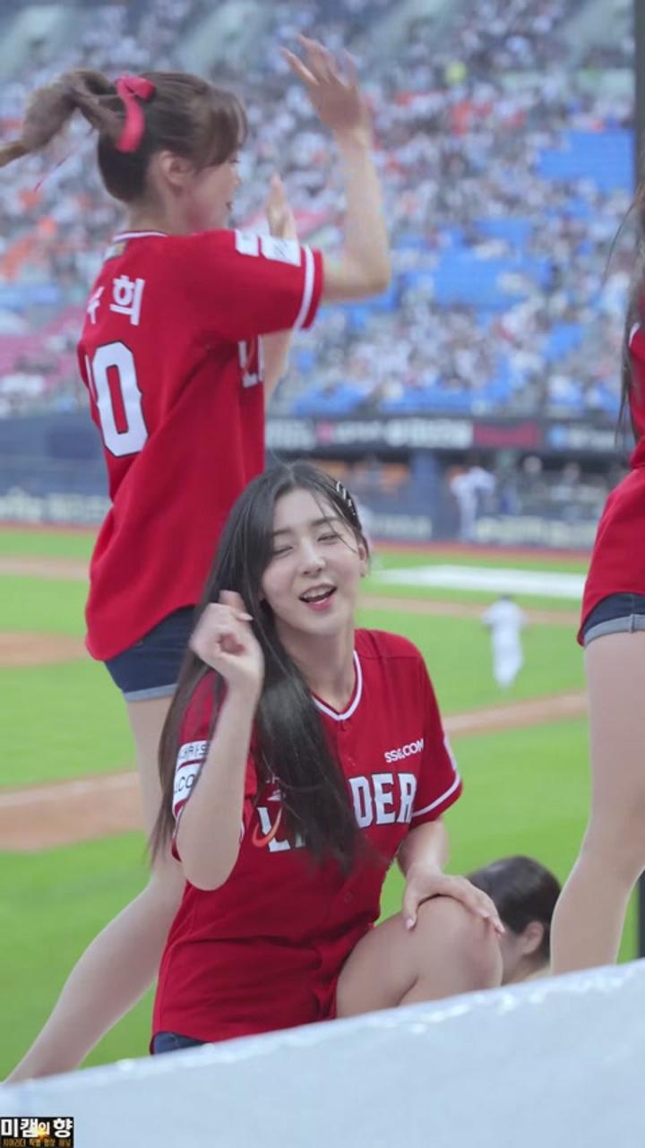 230621 치어리더 목나경 직캠 (1) 비디오 썸네일 이미지
