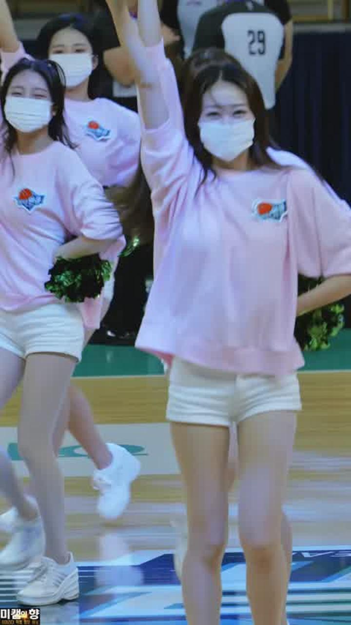 221124 치어리더 김한나 직캠 (3) 비디오 썸네일 이미지