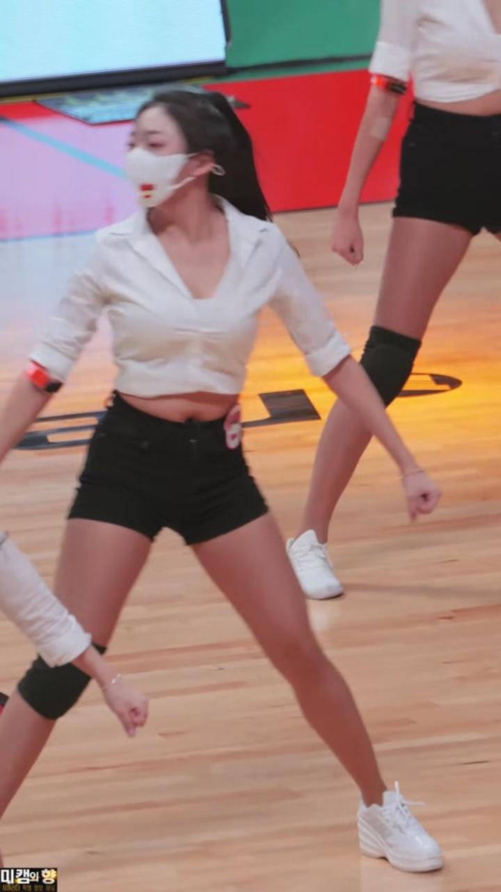 230101 치어리더 조예린 직캠 (1) 비디오 썸네일 이미지