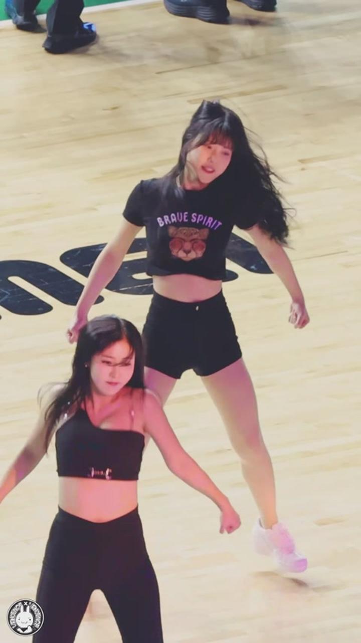 240121 치어리더 박지영 직캠 비디오 썸네일 이미지