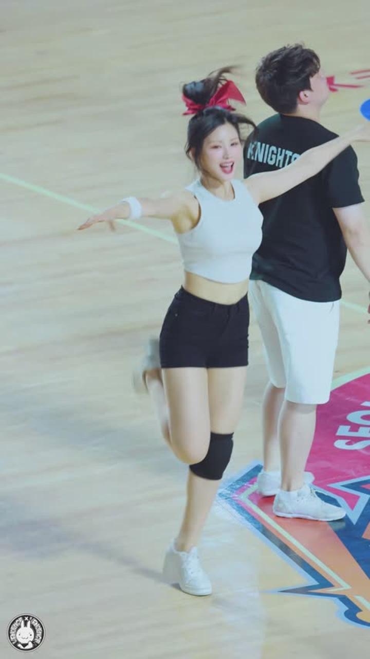 240301 치어리더 김정원 직캠 (8) 비디오 썸네일 이미지