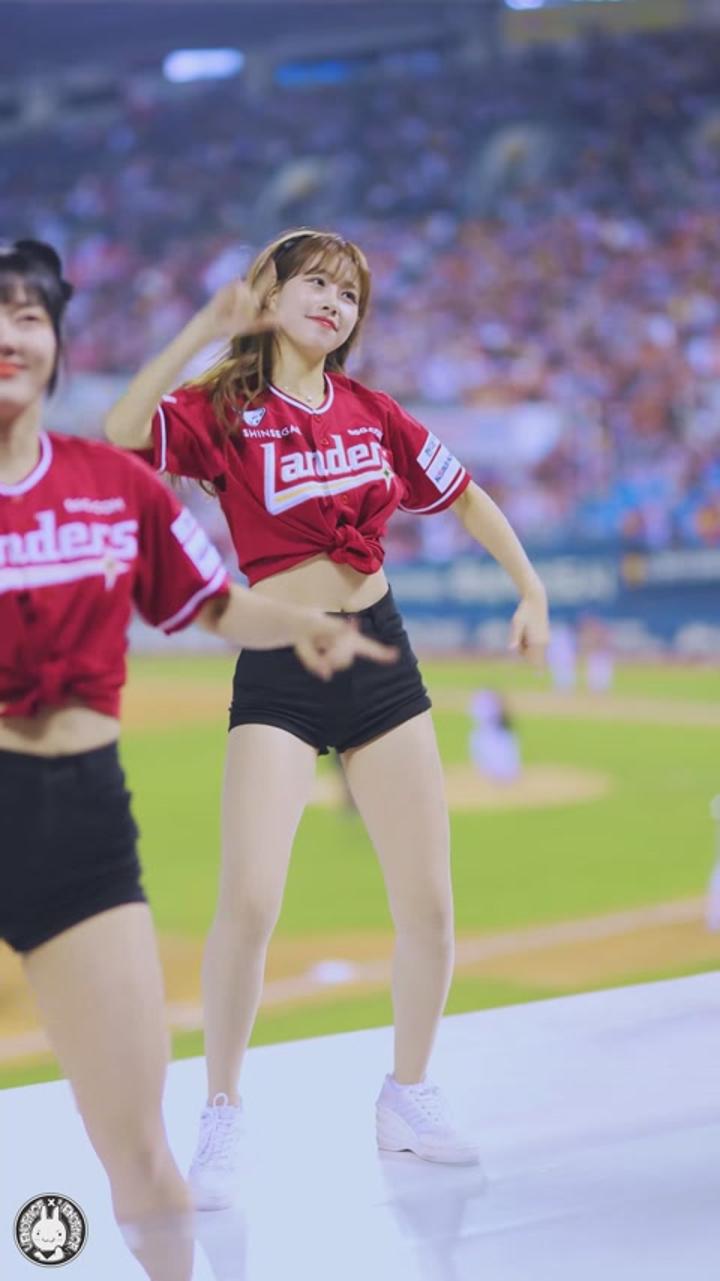 240508 치어리더 김도아 직캠 (1) 비디오 썸네일 이미지