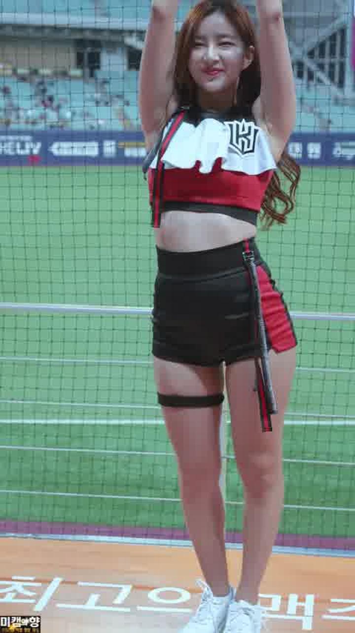 230425 치어리더 김진아 직캠1 비디오 썸네일 이미지