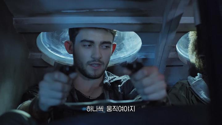 죽음마저 집어삼킨 상어떼 [ 메가 샤크 어택 ] 거대한 놈이 온다_bkmv 비디오 썸네일 이미지