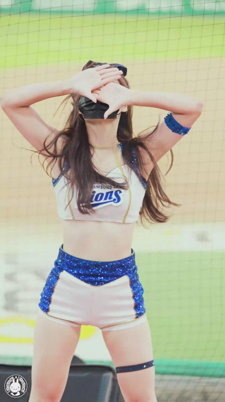 220805 치어리더 최홍라 직캠 (5) 비디오 썸네일 이미지