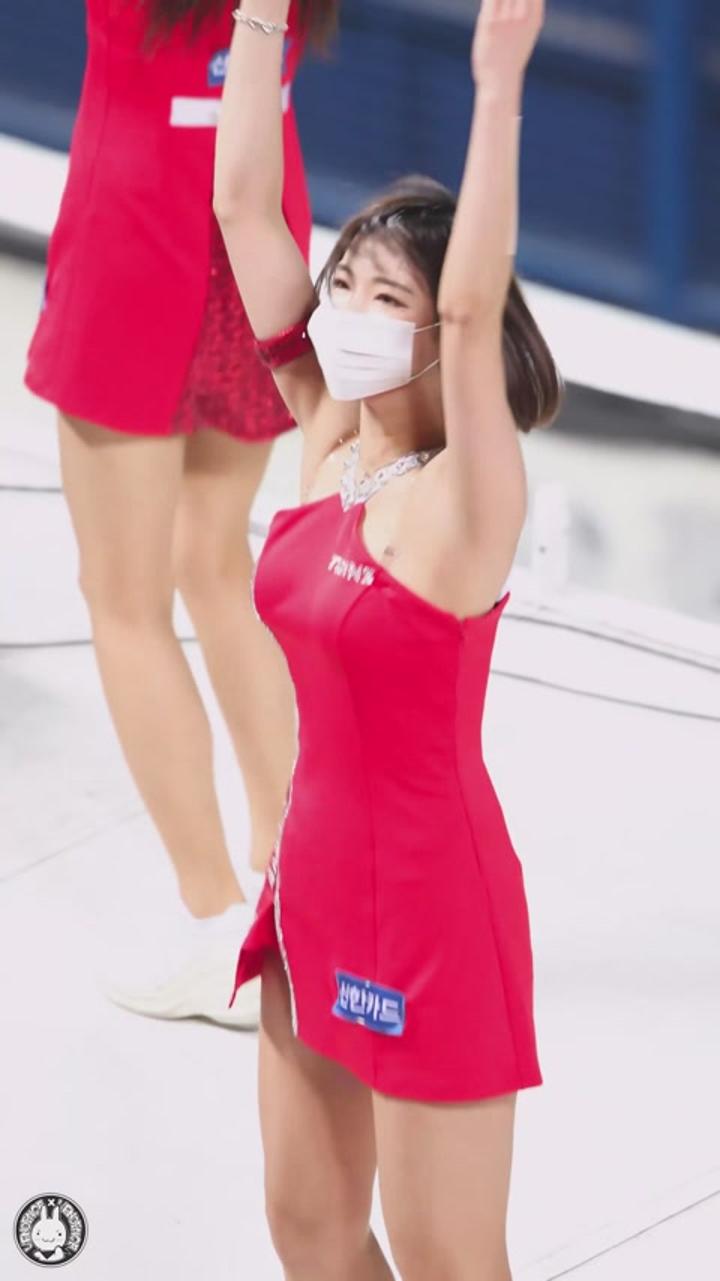 201028 치어리더 김도희 직캠 비디오 썸네일 이미지
