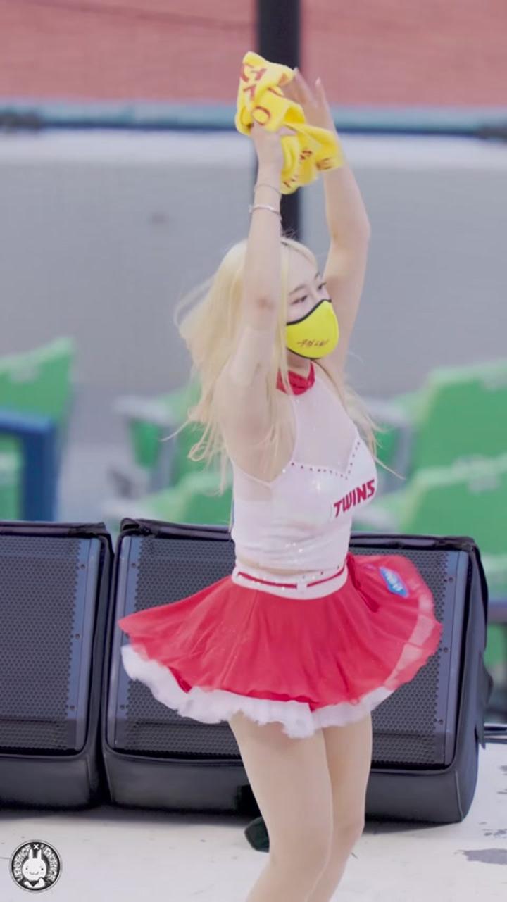 210601 치어리더 유세리 직캠 비디오 썸네일 이미지
