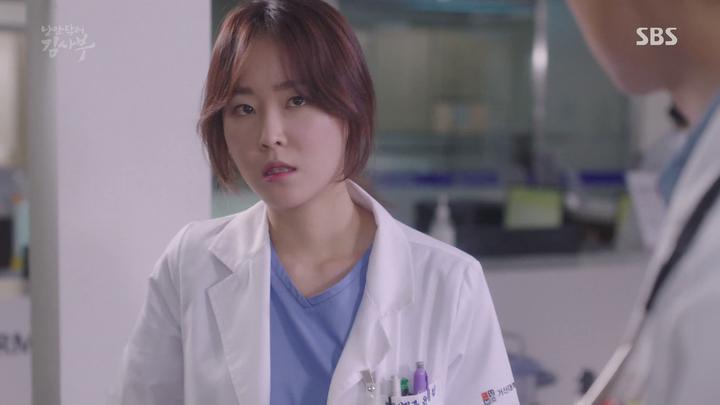 낭만닥터 김사부 시즌1.E01 161107 1080p-RAiN 비디오 썸네일 이미지