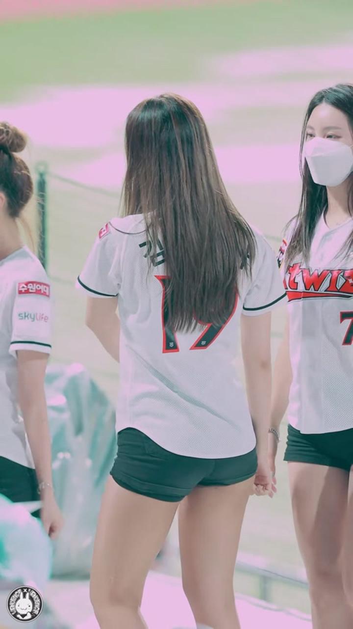 200731 치어리더 김진아 직캠 비디오 썸네일 이미지