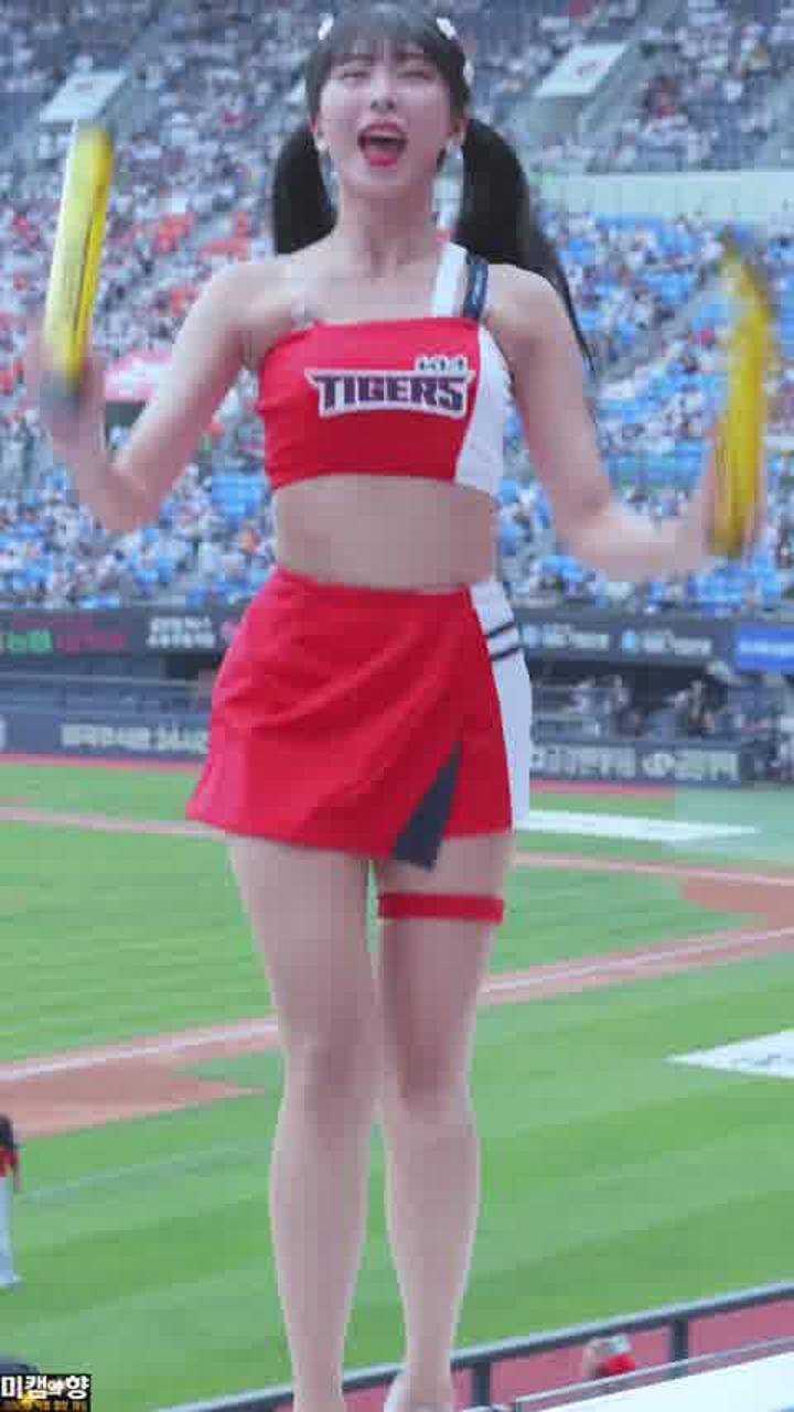 230611 치어리더 천소윤 직캠 (1) 비디오 썸네일 이미지