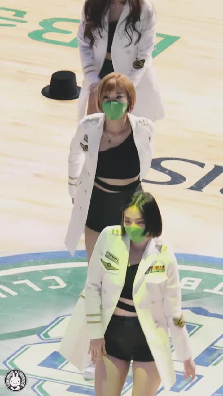 210330 치어리더 김도희 직캠 (2) 비디오 썸네일 이미지