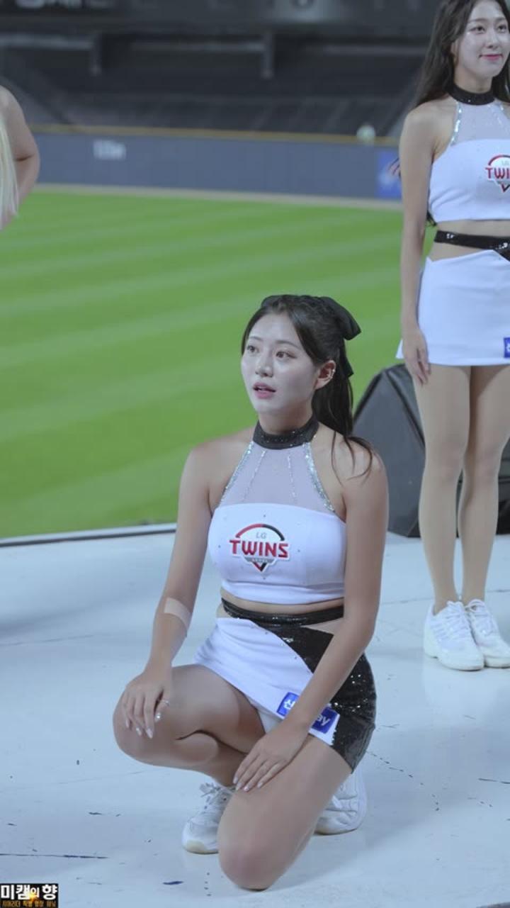 230831 치어리더 김이서 직캠 (2) 비디오 썸네일 이미지