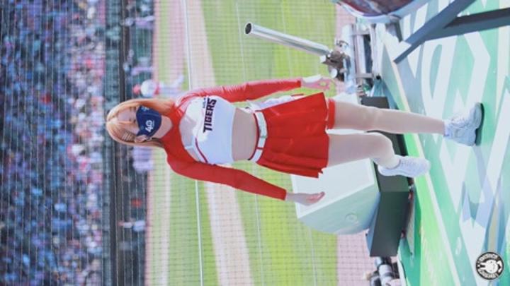 220402 치어리더 김현지 직캠 (2) 비디오 썸네일 이미지