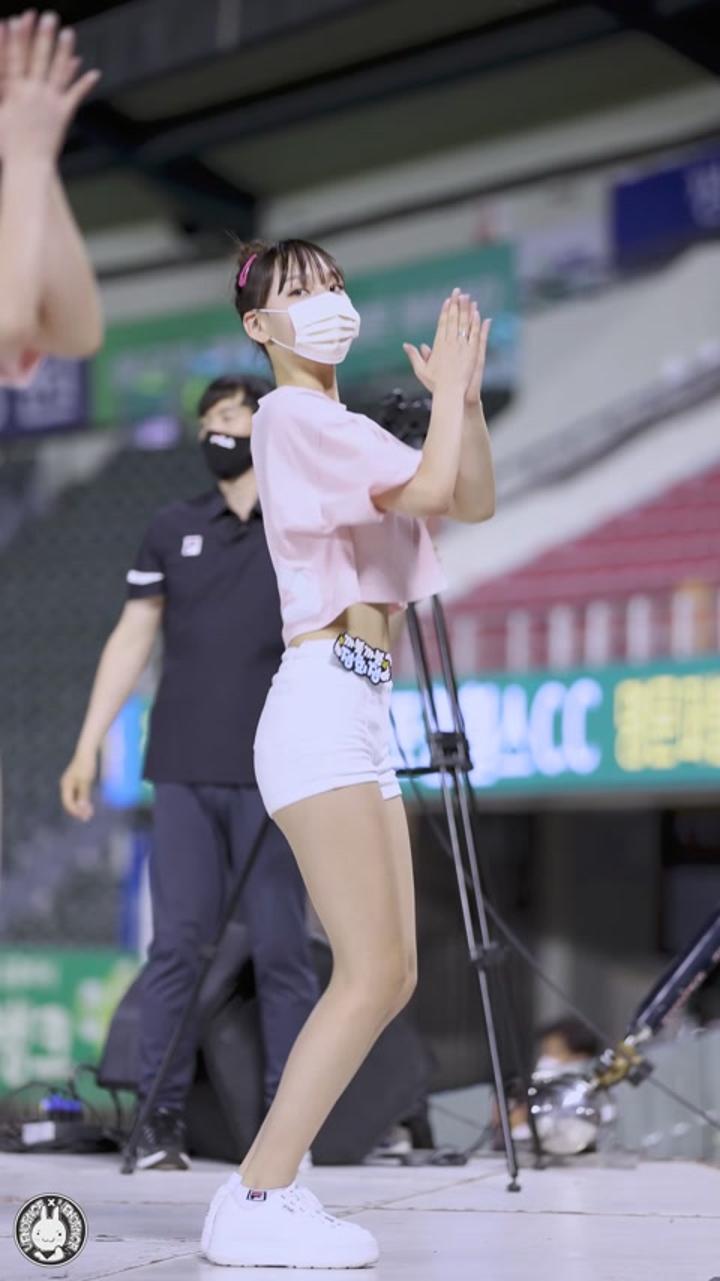 210706 치어리더 정희정 직캠 비디오 썸네일 이미지
