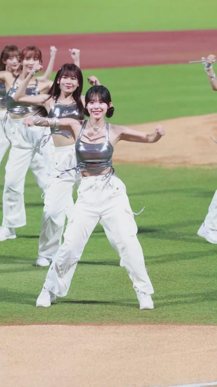 치어리더 이다혜 직캠 Cheerleader (24) 비디오 썸네일 이미지