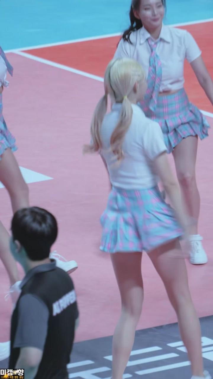 231110 치어리더 안혜지 직캠 (1) 비디오 썸네일 이미지