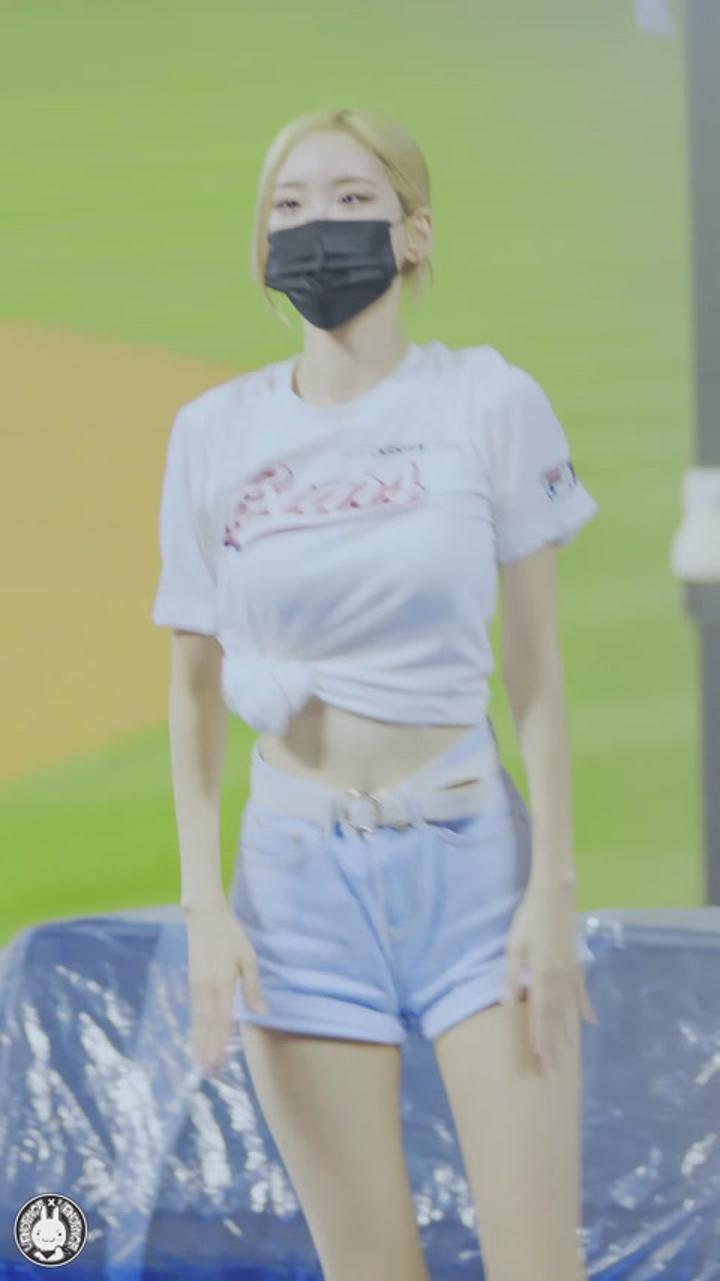 220707 치어리더 서현숙 직캠 (1) 비디오 썸네일 이미지