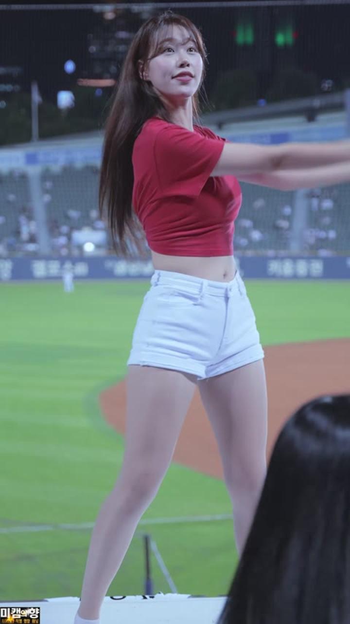 230914 치어리더 김도아 직캠 (2) 비디오 썸네일 이미지