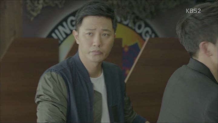 태양의 후예 E01 비디오 썸네일 이미지